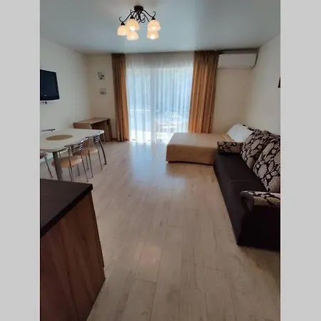 Summer Waves - Prestigious Palanga